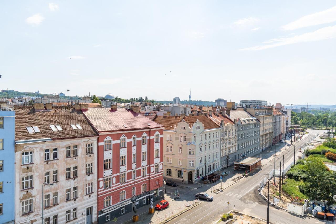 Brand New Two Room Apartment #26 With Free Secure Parking Close To Center Prag Eksteriør billede