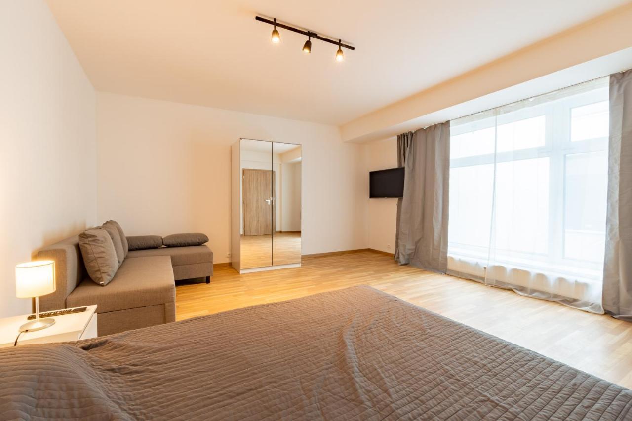 Brand New Two Room Apartment #26 With Free Secure Parking Close To Center Prag Eksteriør billede